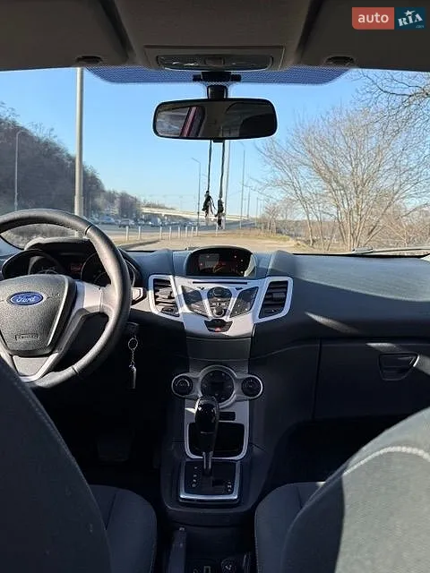 2012 Ford Fiesta - мініатюра 11