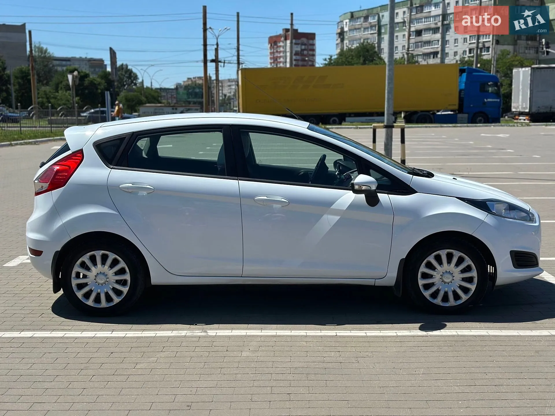 2013 Ford Fiesta - мініатюра 11
