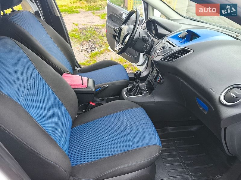 Хэтчбек Ford Fiesta 2013 в Козельщине