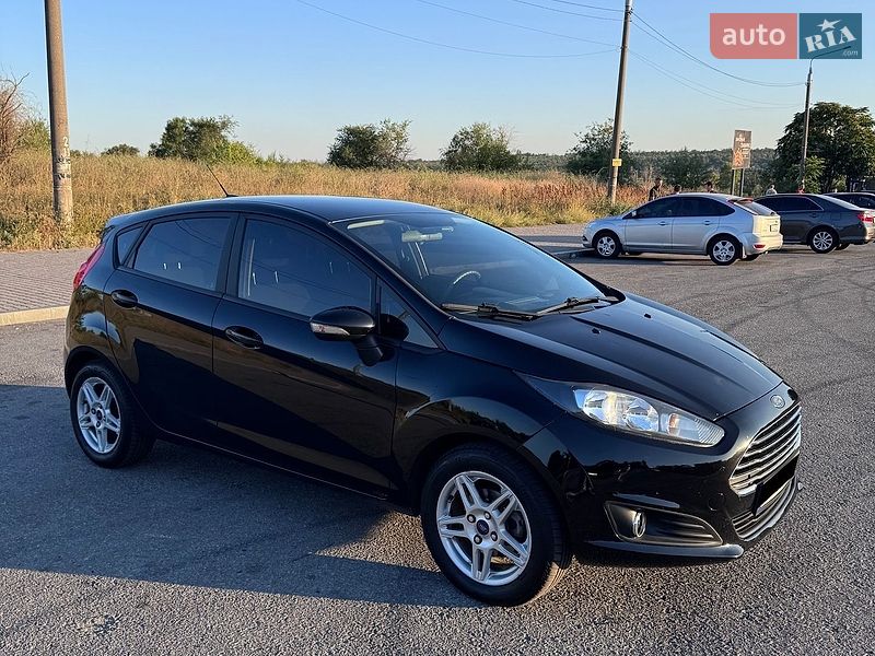 Хетчбек Ford Fiesta 2018 в Запоріжжі