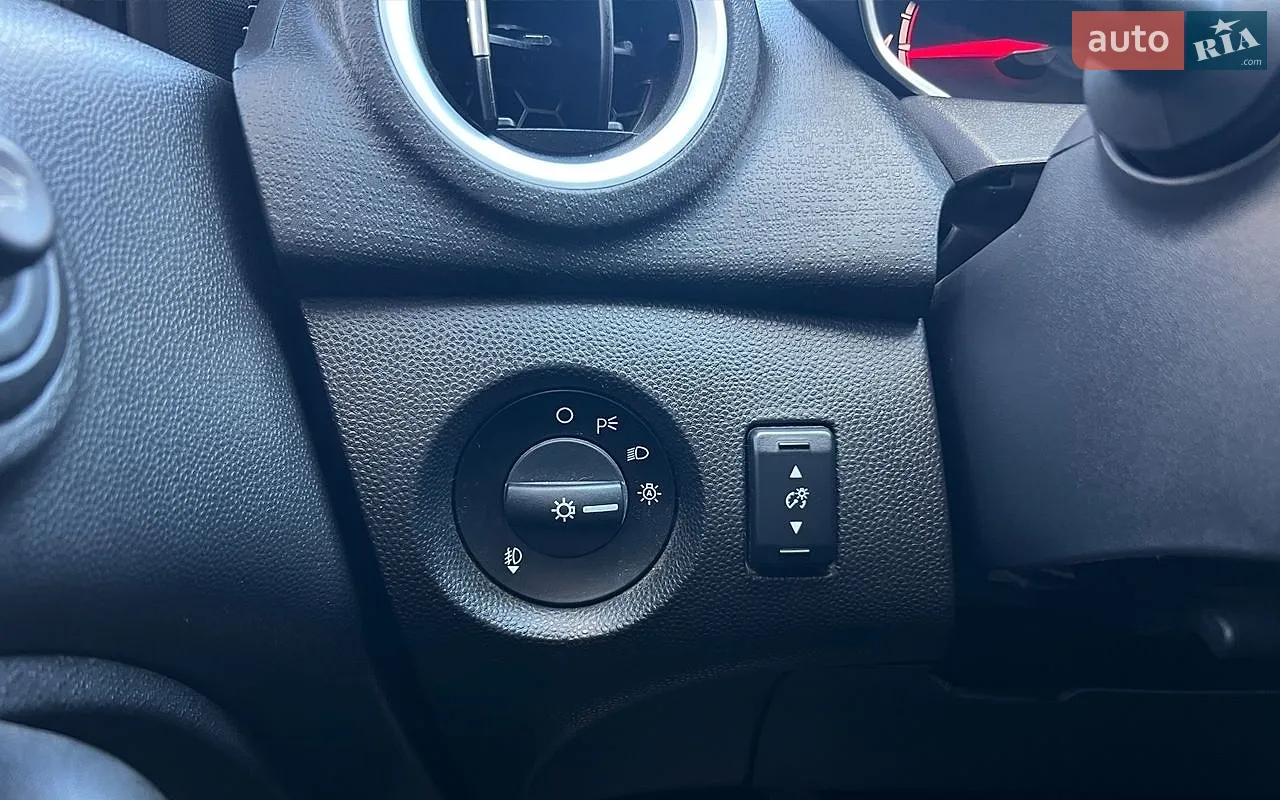 2015 Ford Fiesta - мініатюра 12