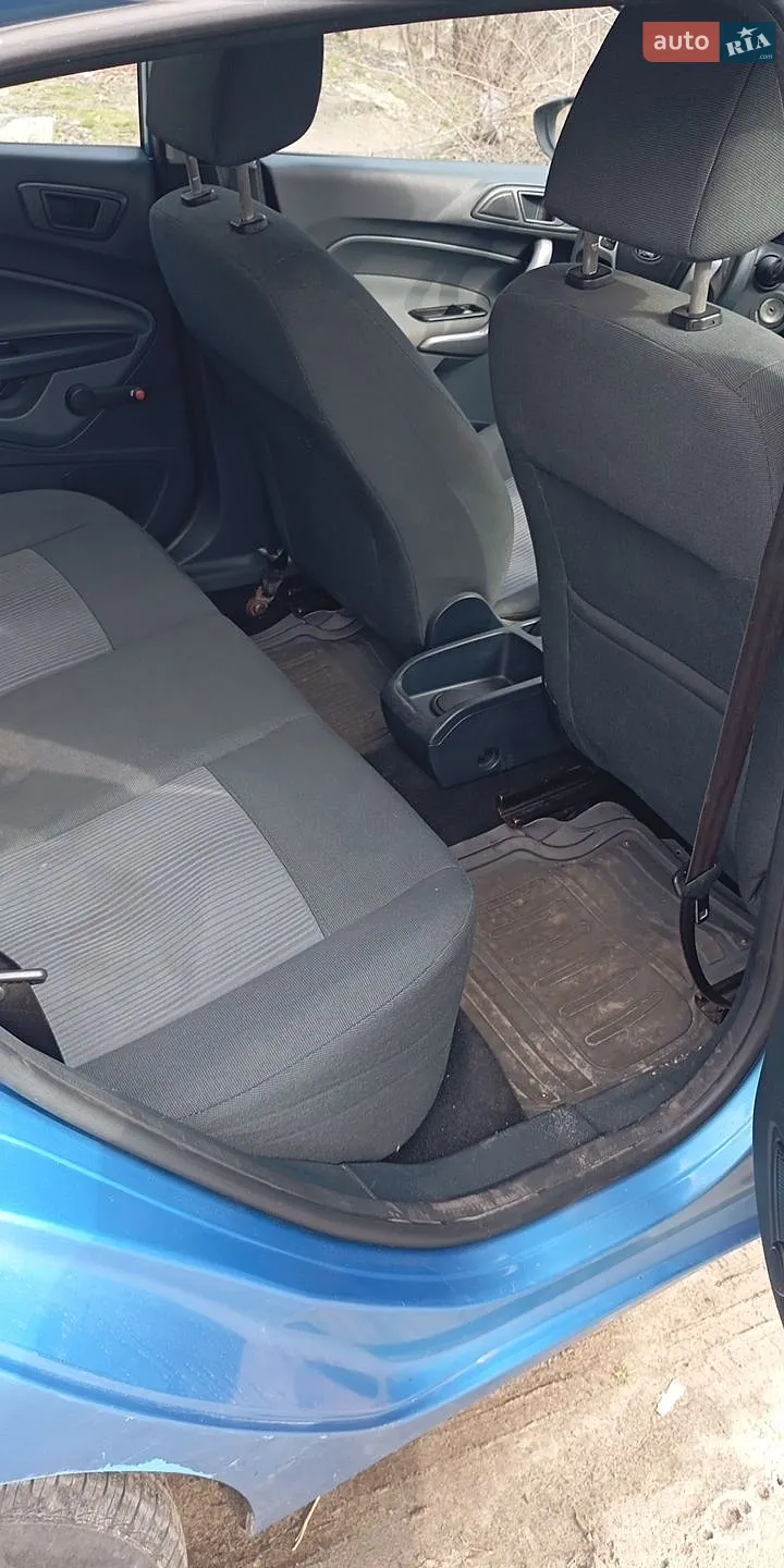 2011 Ford Fiesta - мініатюра 6