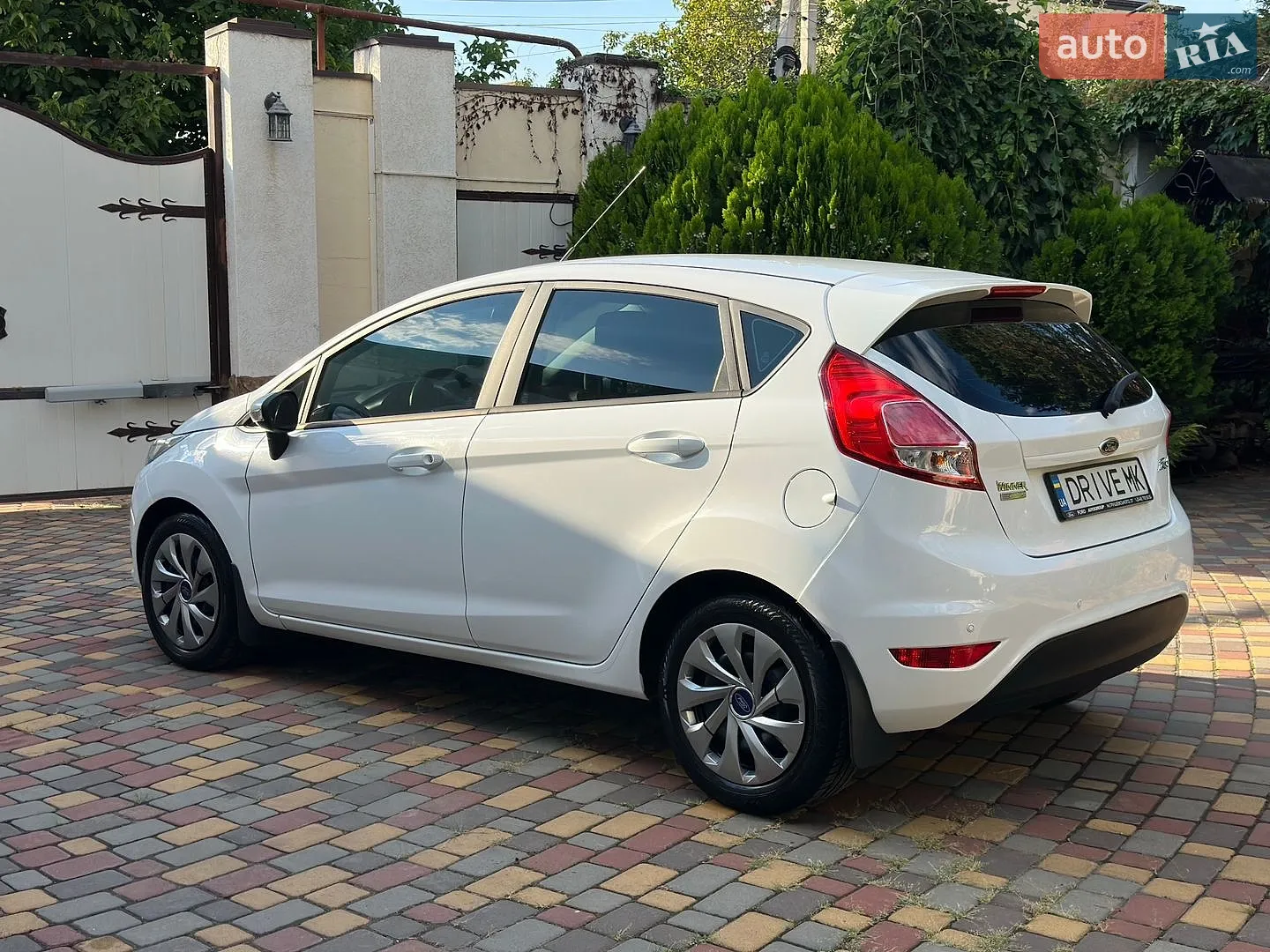 2015 Ford Fiesta - мініатюра 8