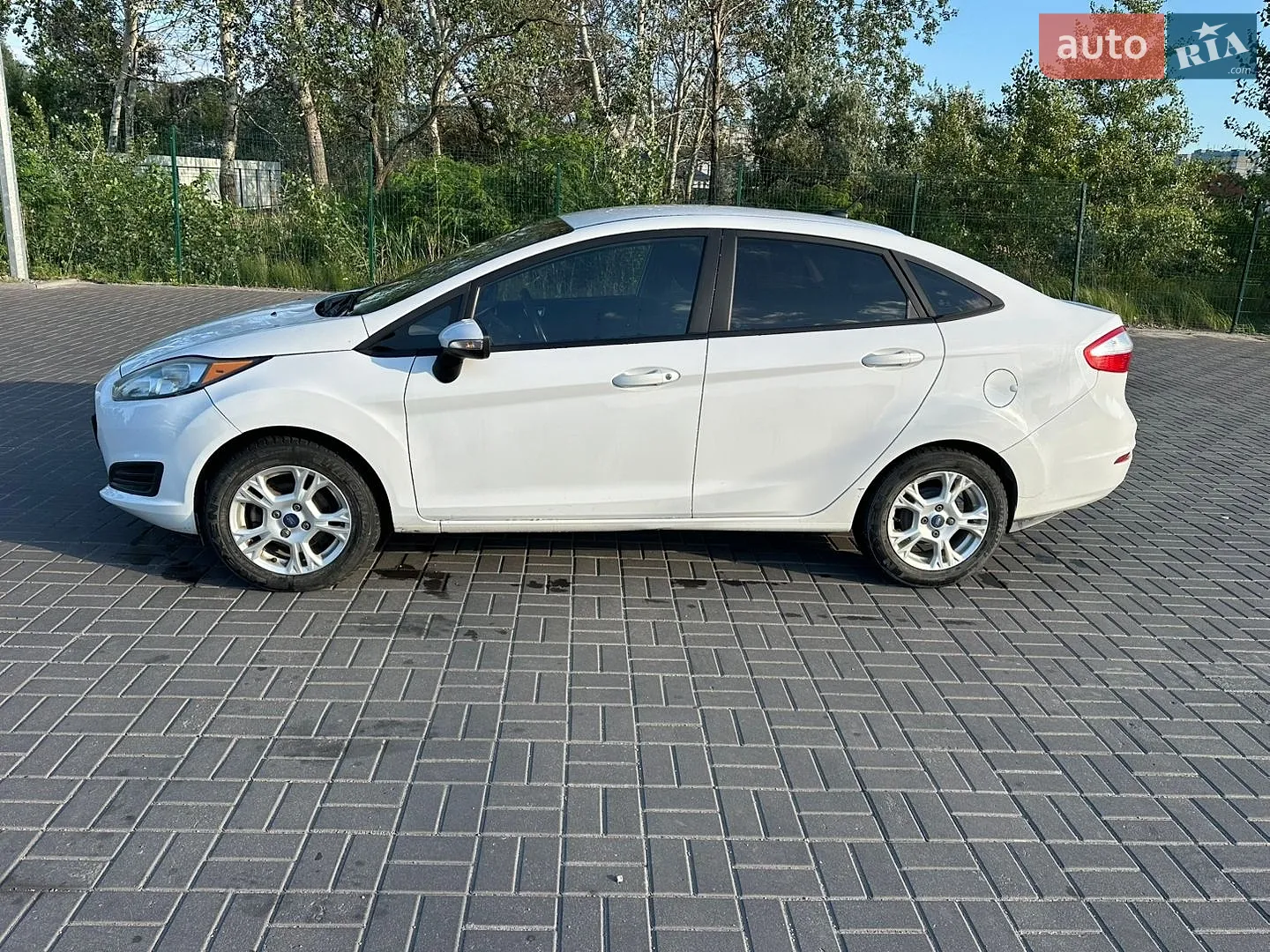 2015 Ford Fiesta - мініатюра 4
