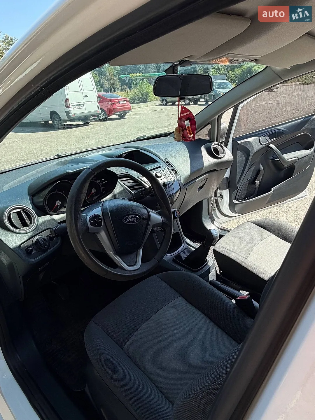 2012 Ford Fiesta - мініатюра 10