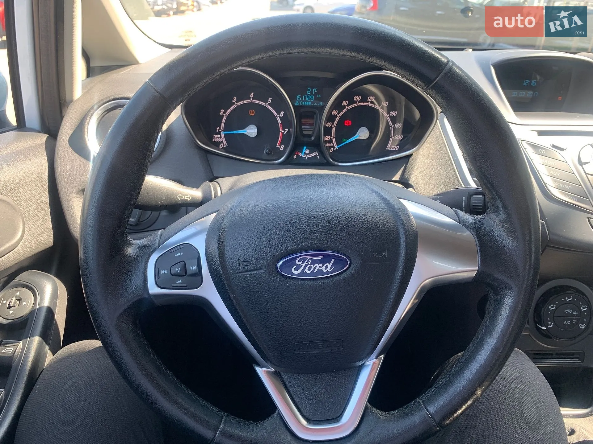2017 Ford Fiesta - мініатюра 33