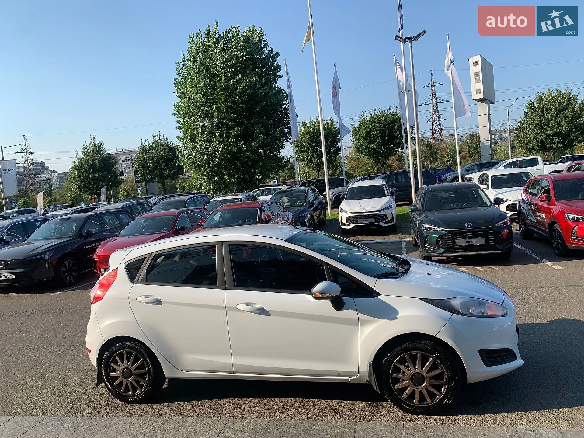 2017 Ford Fiesta - мініатюра 5
