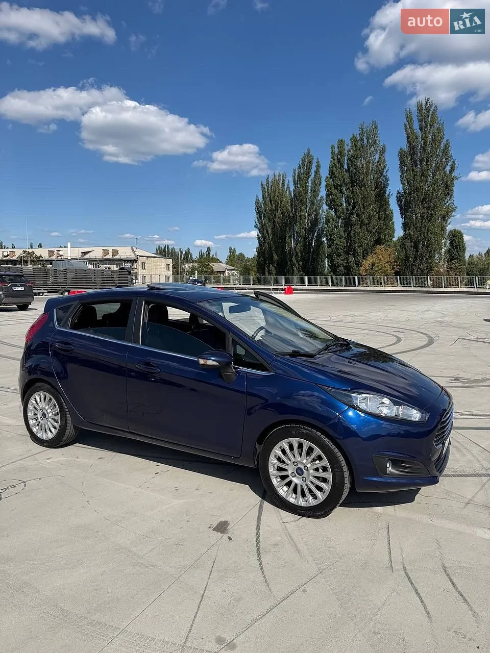 2016 Ford Fiesta - мініатюра 2