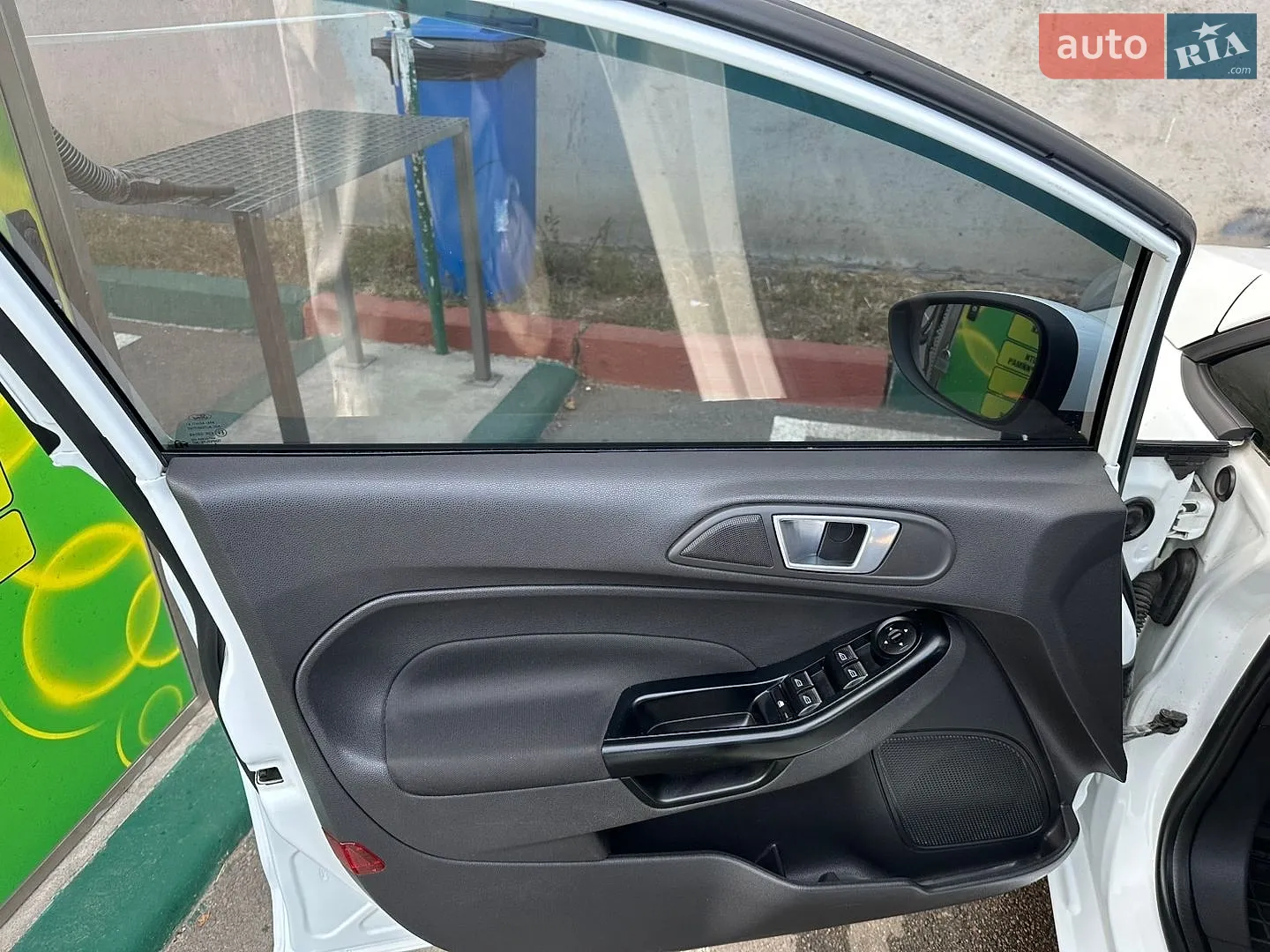 2015 Ford Fiesta - мініатюра 7