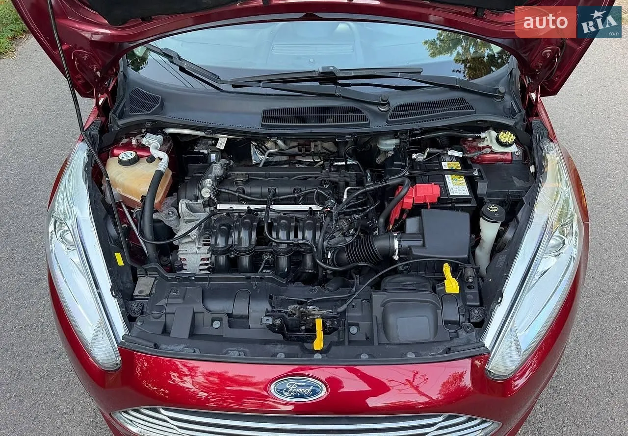 2013 Ford Fiesta - мініатюра 28
