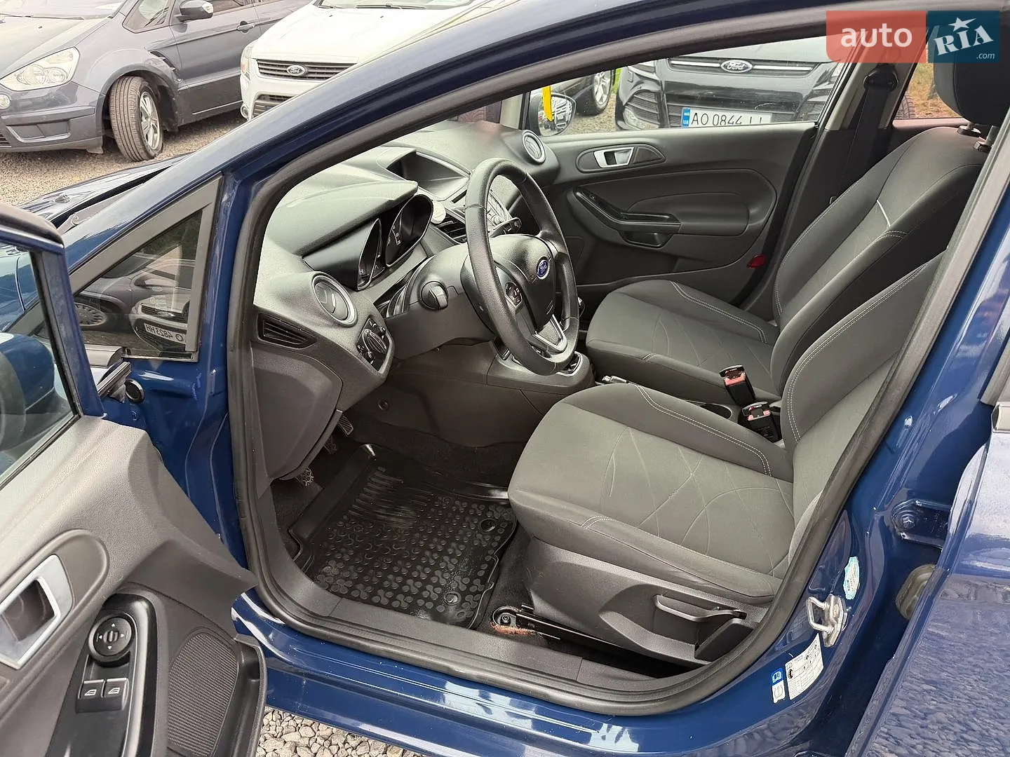 2015 Ford Fiesta - мініатюра 40