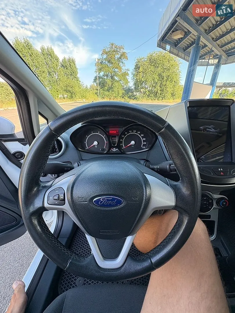 2012 Ford Fiesta - мініатюра 14