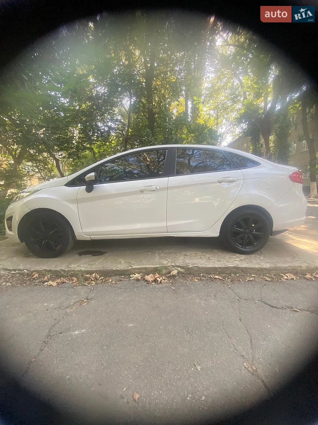 2011 Ford Fiesta - мініатюра 14