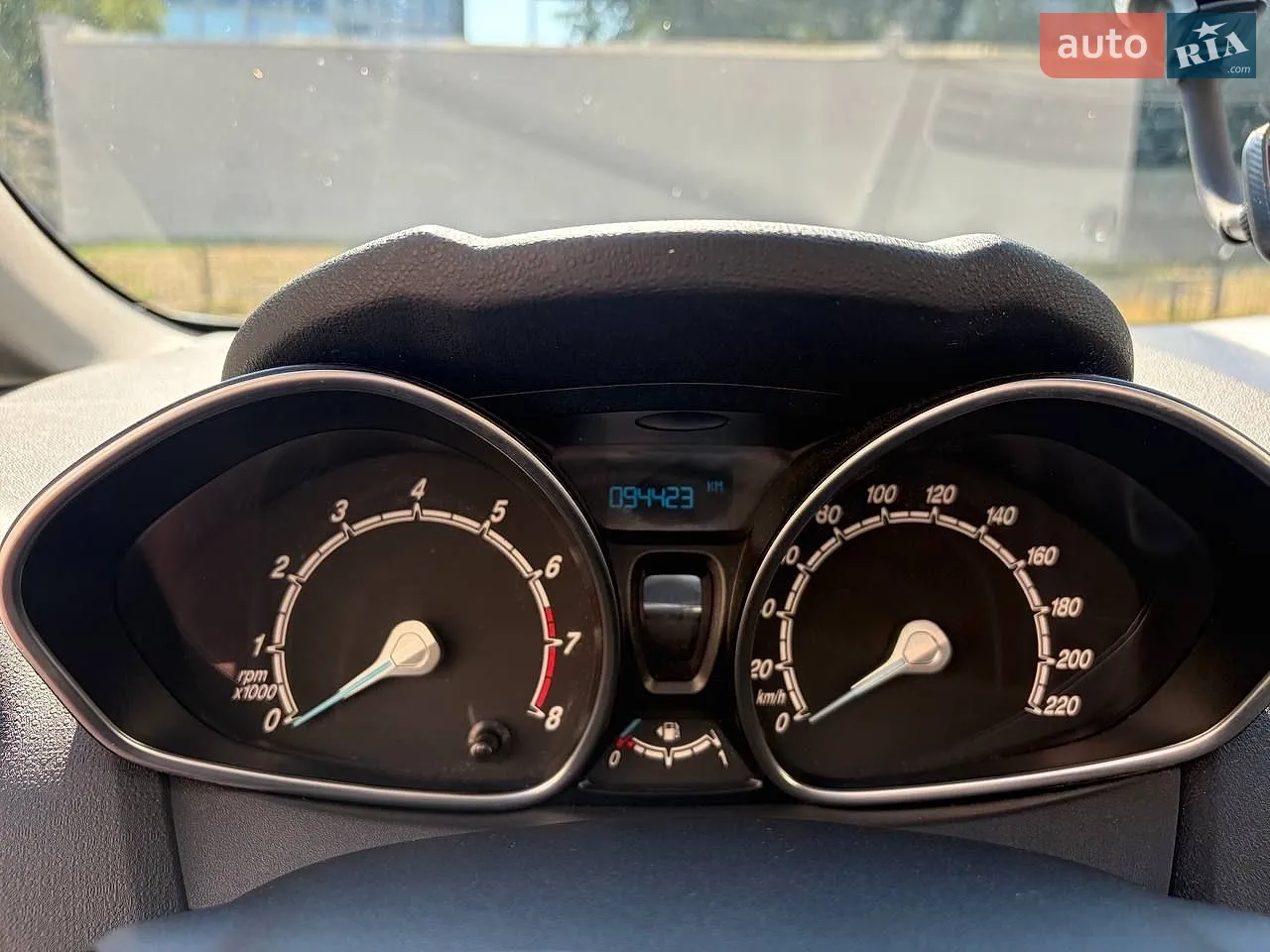2013 Ford Fiesta - мініатюра 11