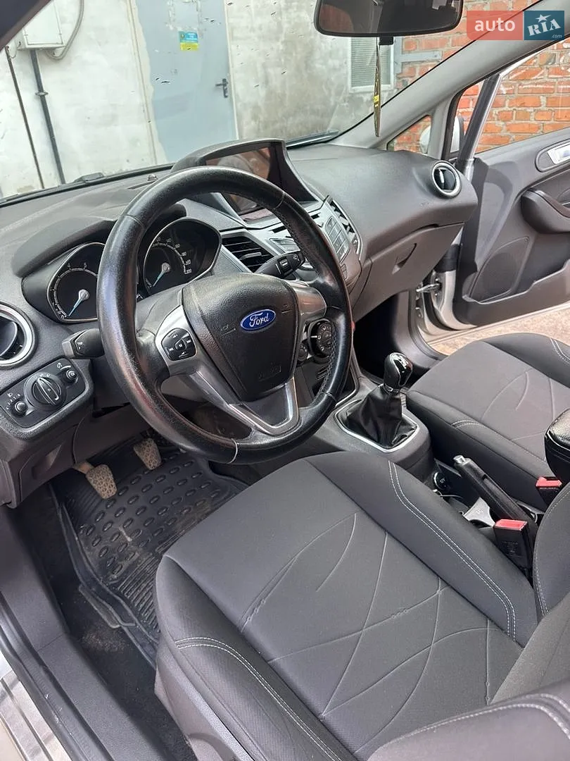 2013 Ford Fiesta - мініатюра 14