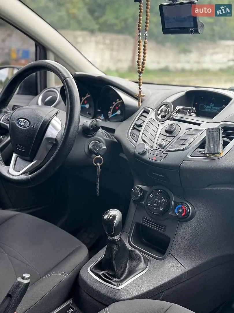 2012 Ford Fiesta - мініатюра 11