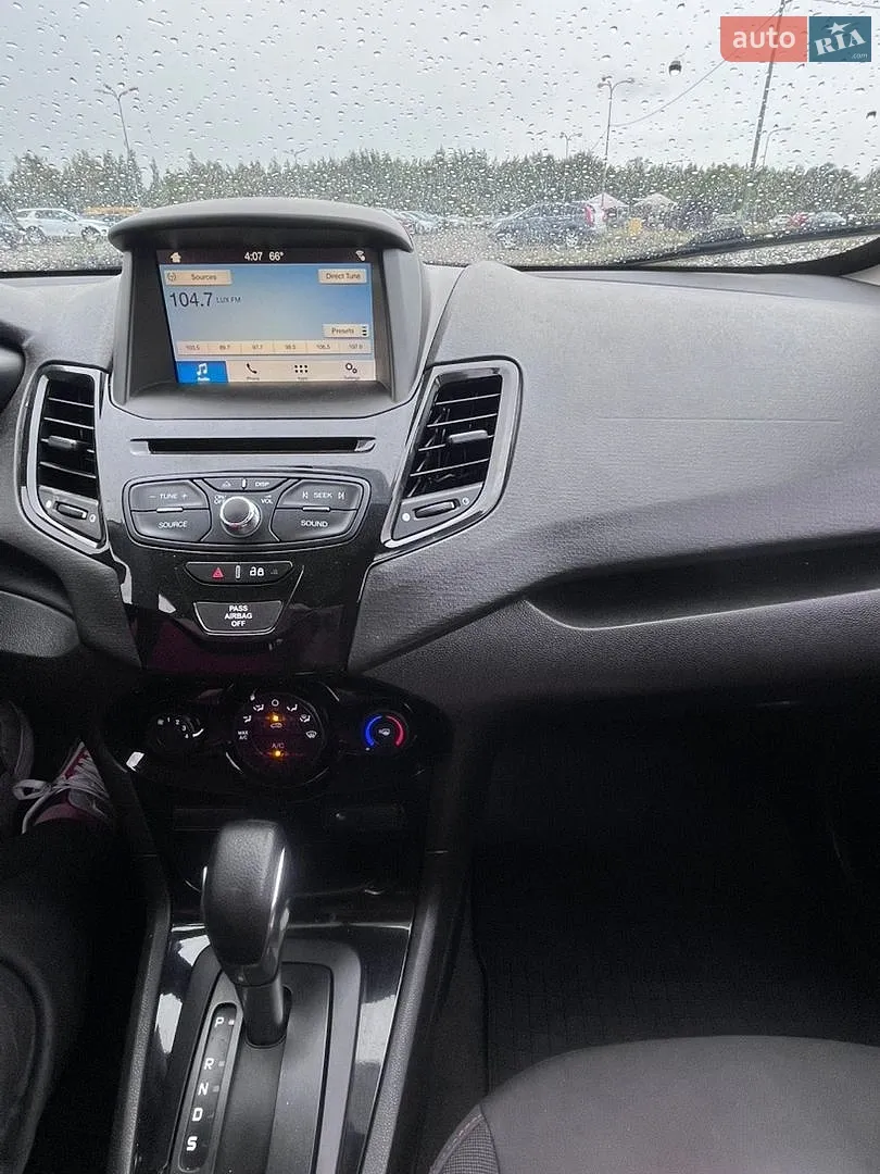 2017 Ford Fiesta - мініатюра 14
