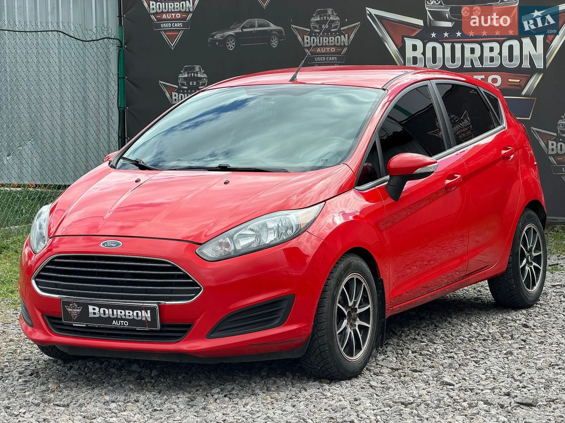 2013 Ford Fiesta - мініатюра 10