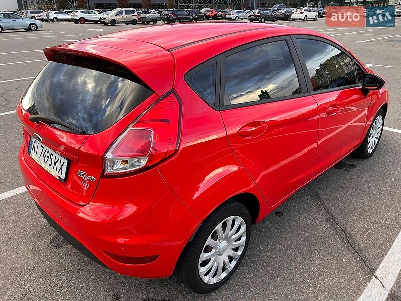 Хэтчбек Ford Fiesta 2014 в Киеве фото 10 Хэтчбек Ford Fiesta 2014 в Киеве