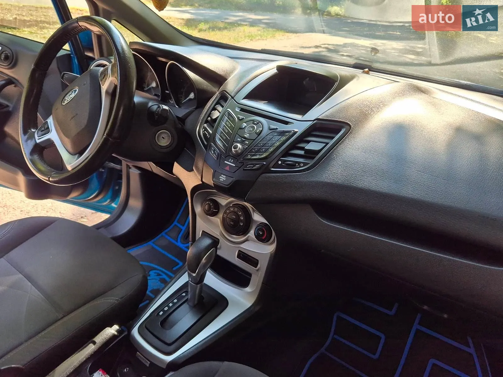 2016 Ford Fiesta - мініатюра 33