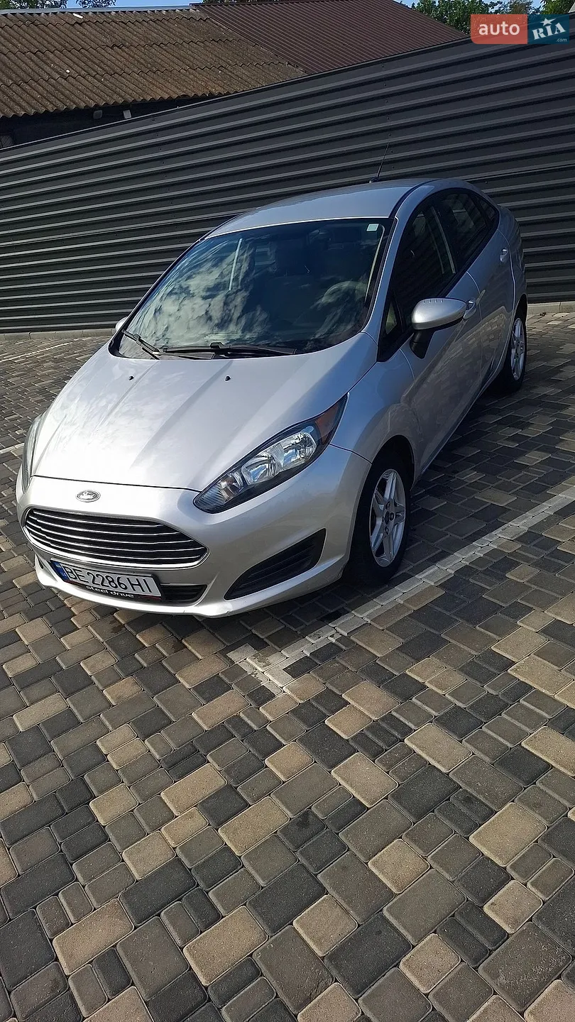 2017 Ford Fiesta - фото 1