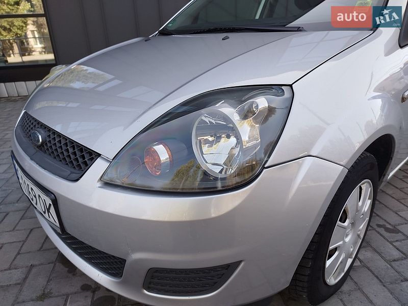 Хетчбек Ford Fiesta 2007 в Хмельницькому