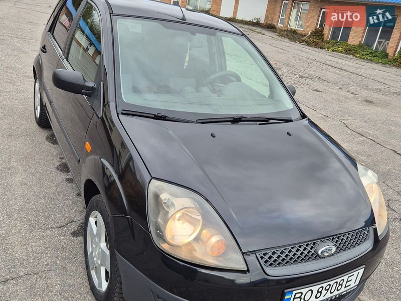 Хэтчбек Ford Fiesta 2006 в Жмеринке