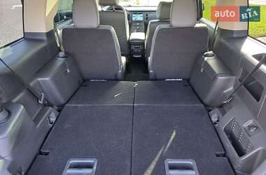 Внедорожник / Кроссовер Ford Flex 2016 в 
