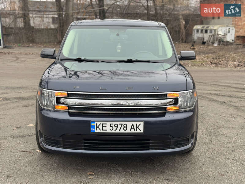 Внедорожник / Кроссовер Ford Flex 2016 в 