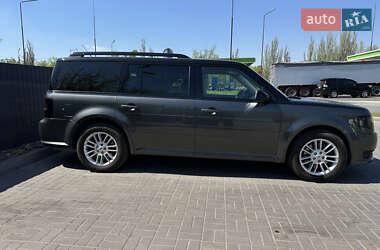 Внедорожник / Кроссовер Ford Flex 2019 в 