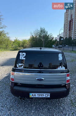 Позашляховик / Кросовер Ford Flex 2013 в 