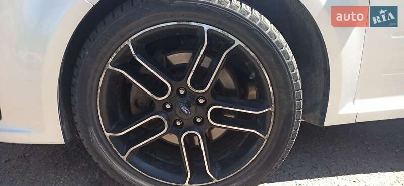 Внедорожник / Кроссовер Ford Flex 2012 в Запорожье
