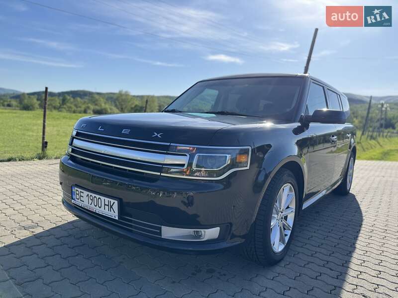 Позашляховик / Кросовер Ford Flex 2019 в Сваляві