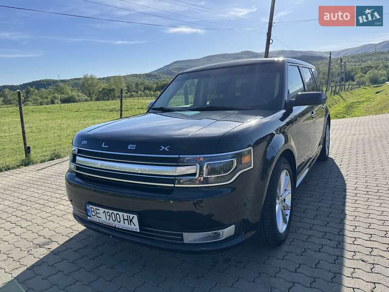 Позашляховик / Кросовер Ford Flex 2019 в Сваляві