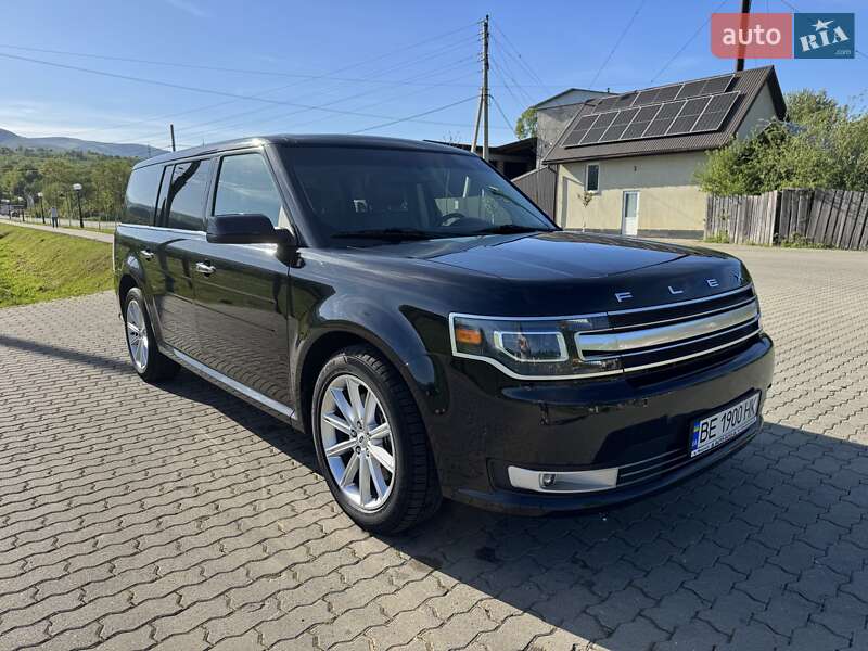 Позашляховик / Кросовер Ford Flex 2019 в Сваляві