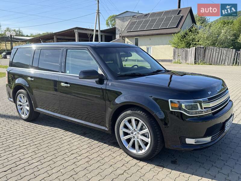 Позашляховик / Кросовер Ford Flex 2019 в Сваляві