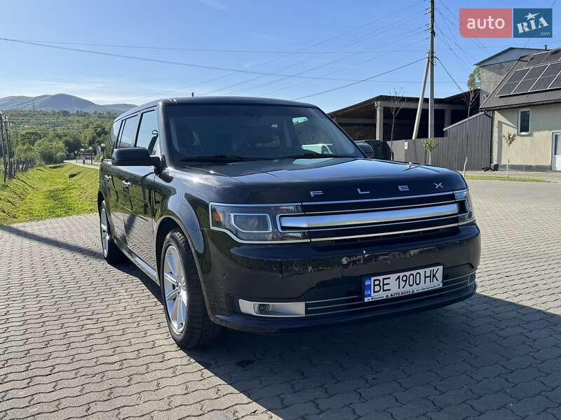 Позашляховик / Кросовер Ford Flex 2019 в Сваляві