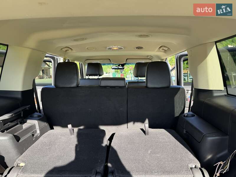 Позашляховик / Кросовер Ford Flex 2019 в Сваляві