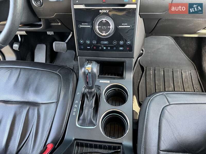 Позашляховик / Кросовер Ford Flex 2019 в Сваляві
