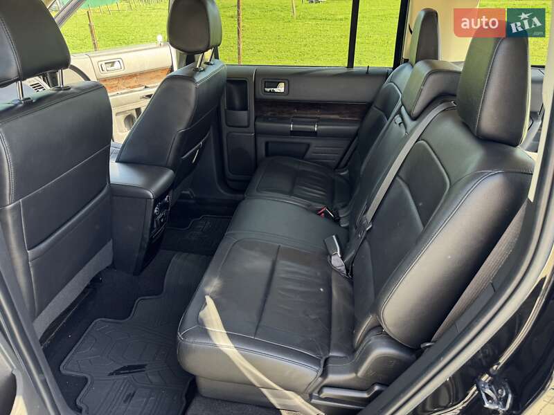 Позашляховик / Кросовер Ford Flex 2019 в Сваляві