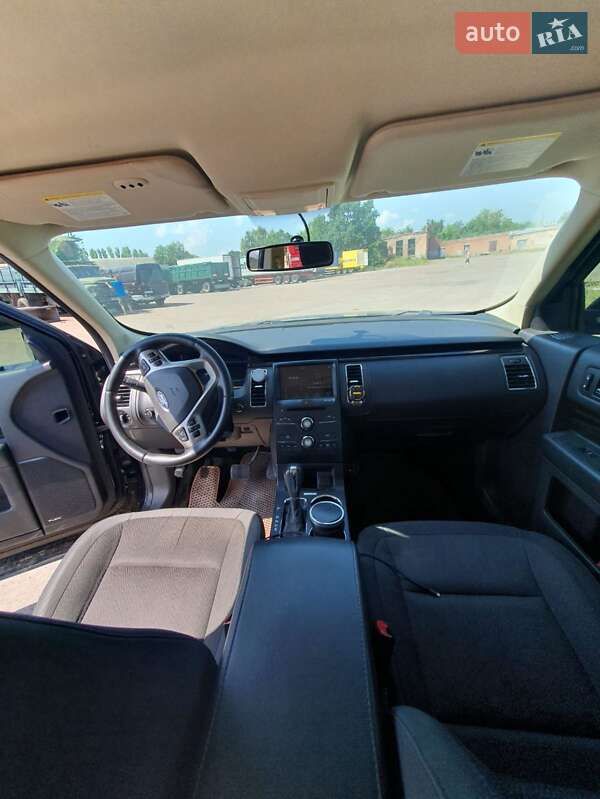 Позашляховик / Кросовер Ford Flex 2016 в Ратному