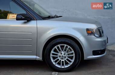 Внедорожник / Кроссовер Ford Flex 2018 в 