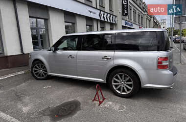 Позашляховик / Кросовер Ford Flex 2016 в 