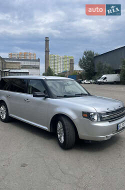 Внедорожник / Кроссовер Ford Flex 2018 в 