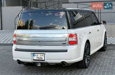 Позашляховик / Кросовер Ford Flex 2014 в 