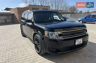 Позашляховик / Кросовер Ford Flex 2016 в 