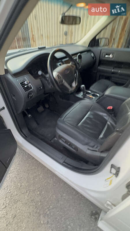 Внедорожник / Кроссовер Ford Flex 2014 в Черновцах