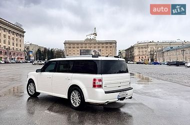 Позашляховик / Кросовер Ford Flex 2014 в Чернівцях