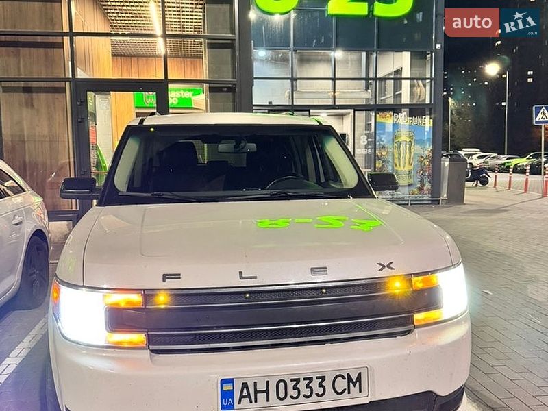 Позашляховик / Кросовер Ford Flex 2014 в Чернівцях