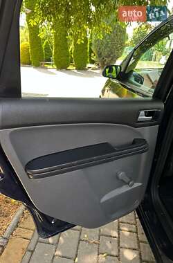 Мікровен Ford Focus C-Max 2004 в 